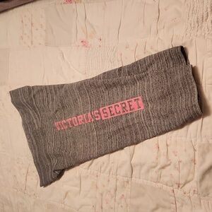 Victoria's secret cropped capri leggings